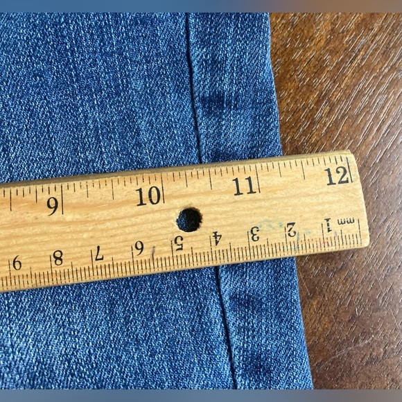 Ladies Size 12 Apt.9 Modern Straight Crop Capris - Picture 11 of 16